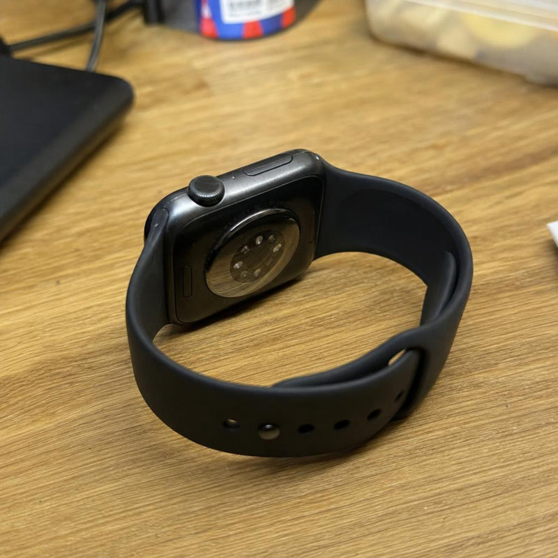 Apple Watch Series 11 GPS (Generalüberholt – Qualität A+) – foto della recensione 13