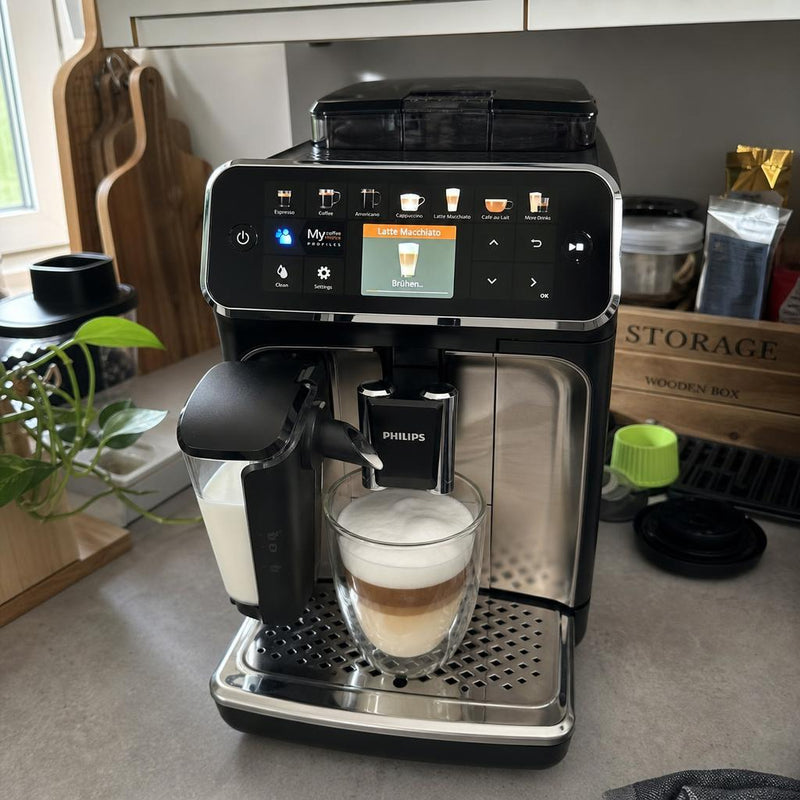 PHILIPS Kaffeevollautomat LatteGo 5400 Serie - Generalüberholt - Qualität A+ – foto della recensione 10
