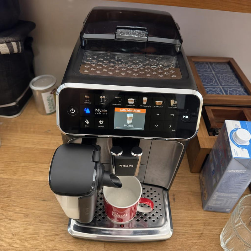 PHILIPS Kaffeevollautomat LatteGo 5400 Serie - Generalüberholt - Qualität A+ – foto della recensione 4
