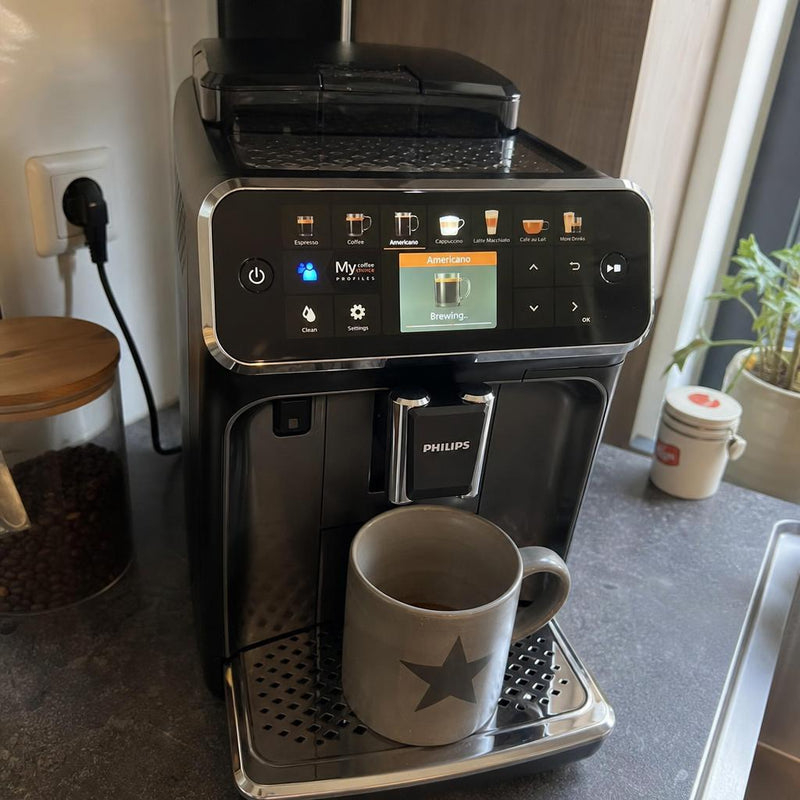 PHILIPS Kaffeevollautomat LatteGo 5400 Serie - Generalüberholt - Qualität A+ – foto della recensione 5