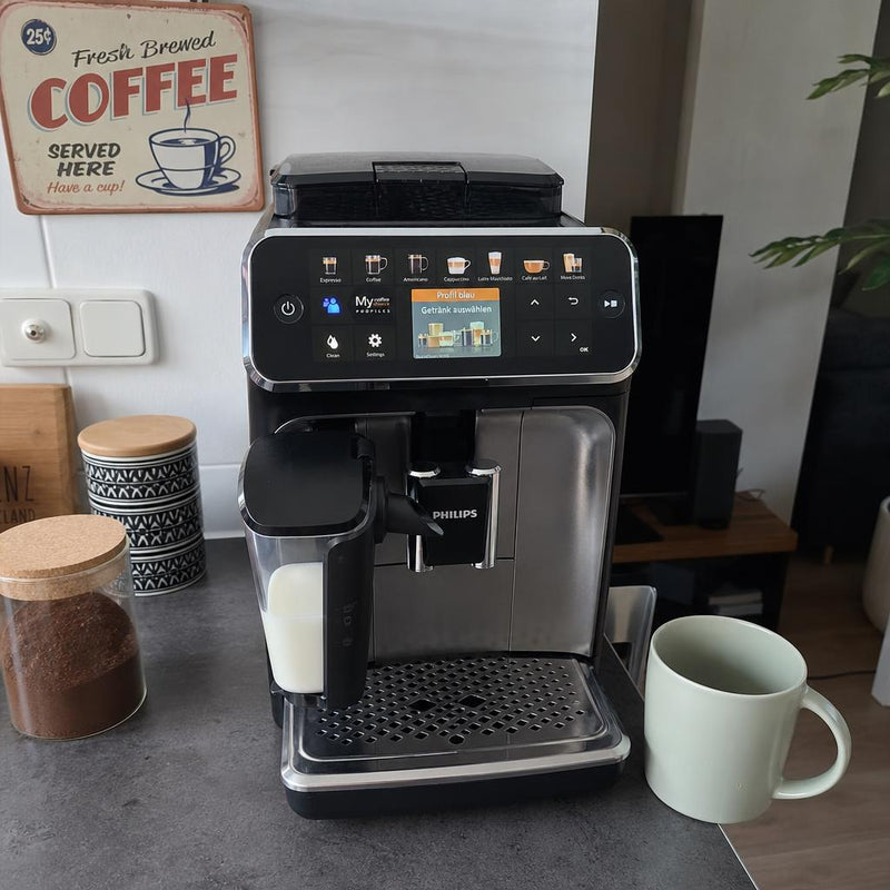 PHILIPS Kaffeevollautomat LatteGo 5400 Serie - Generalüberholt - Qualität A+ – foto della recensione 8