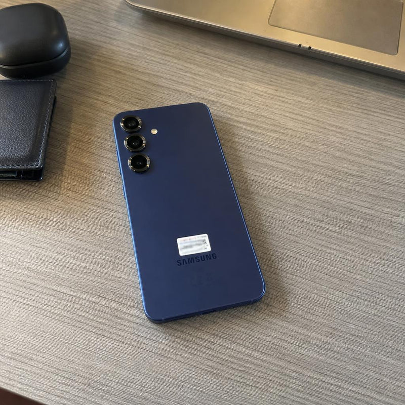 Samsung Galaxy S25 AI Smartphone mit Galaxy AI (Generalüberholt – Qualität A+) – foto della recensione 2