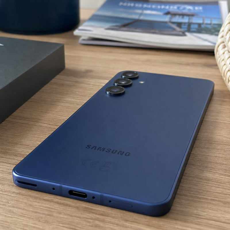 Samsung Galaxy S25 AI Smartphone mit Galaxy AI (Generalüberholt – Qualität A+) – foto della recensione 3
