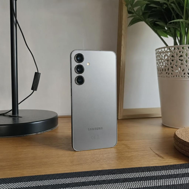 Samsung Galaxy S25 AI Smartphone mit Galaxy AI (Generalüberholt – Qualität A+) – foto della recensione 30